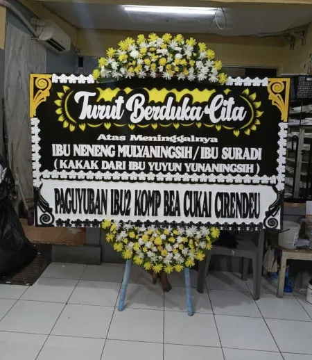Papan Bunga Duka Pasar Manggis